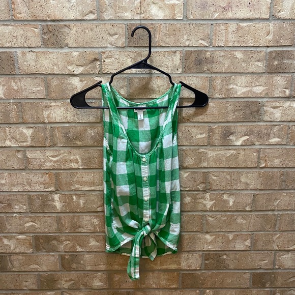 Old Navy gingham tank size XS - Picture 2 of 4